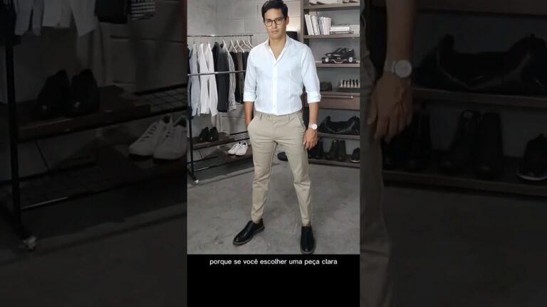 Calça bege e sapato preto: a combinação perfeita