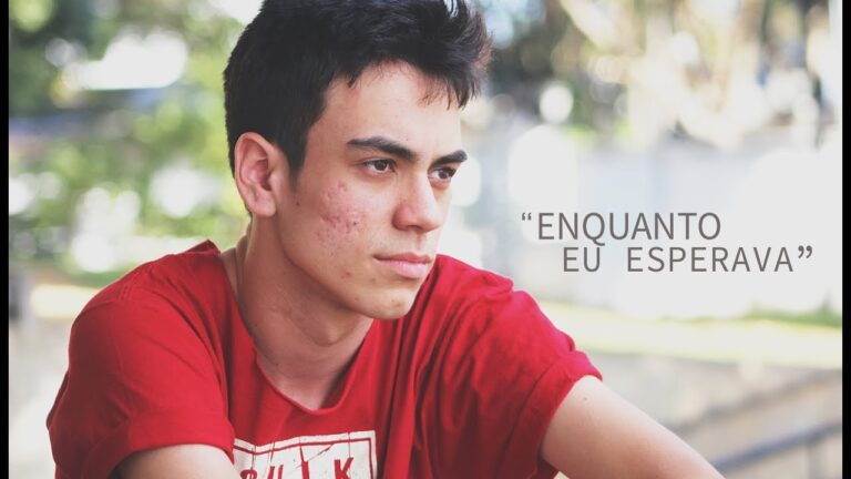 Enquanto Eu Te Esperava: Uma História de Amor e Paciência